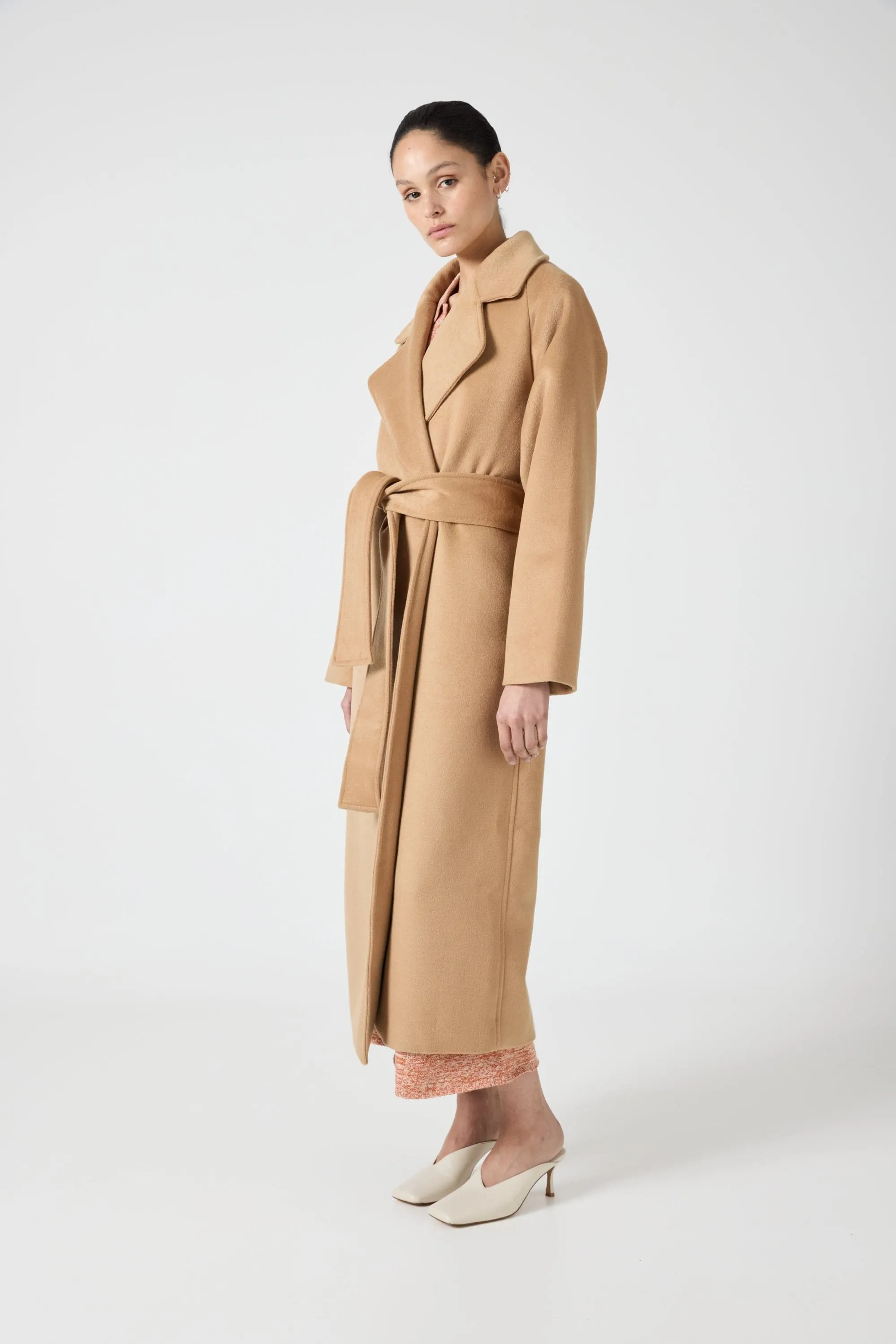 CLASSIC WOOL COAT | CAMEL