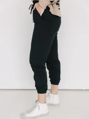 Cuffed Essential Highwaisted Joggers