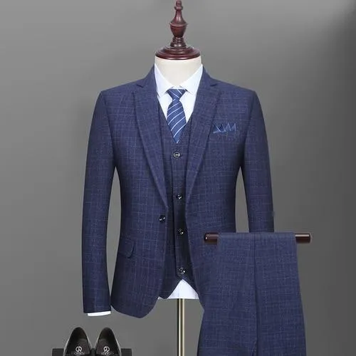 customSuit, men's suit, three pieces of business suit,