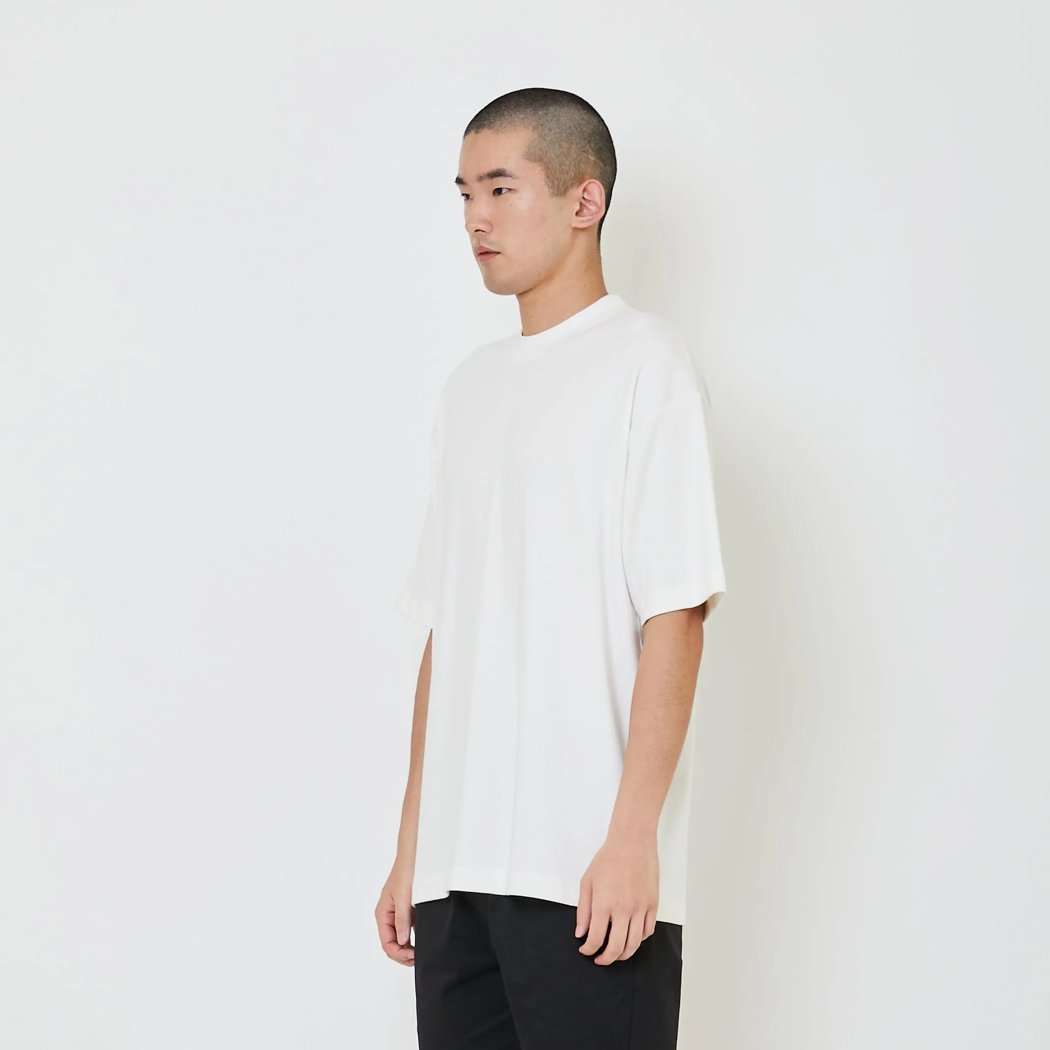 Men Essential Oversized Top - SM2404072