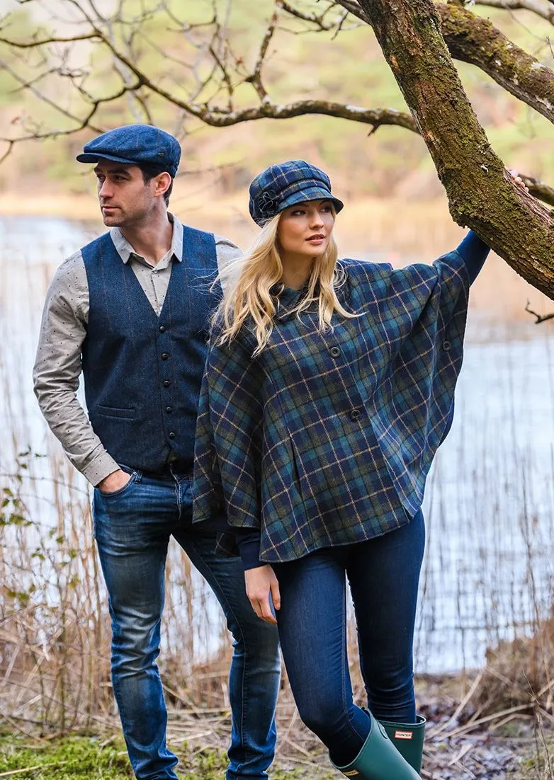 Mucros Country Cape | Navy Green Check