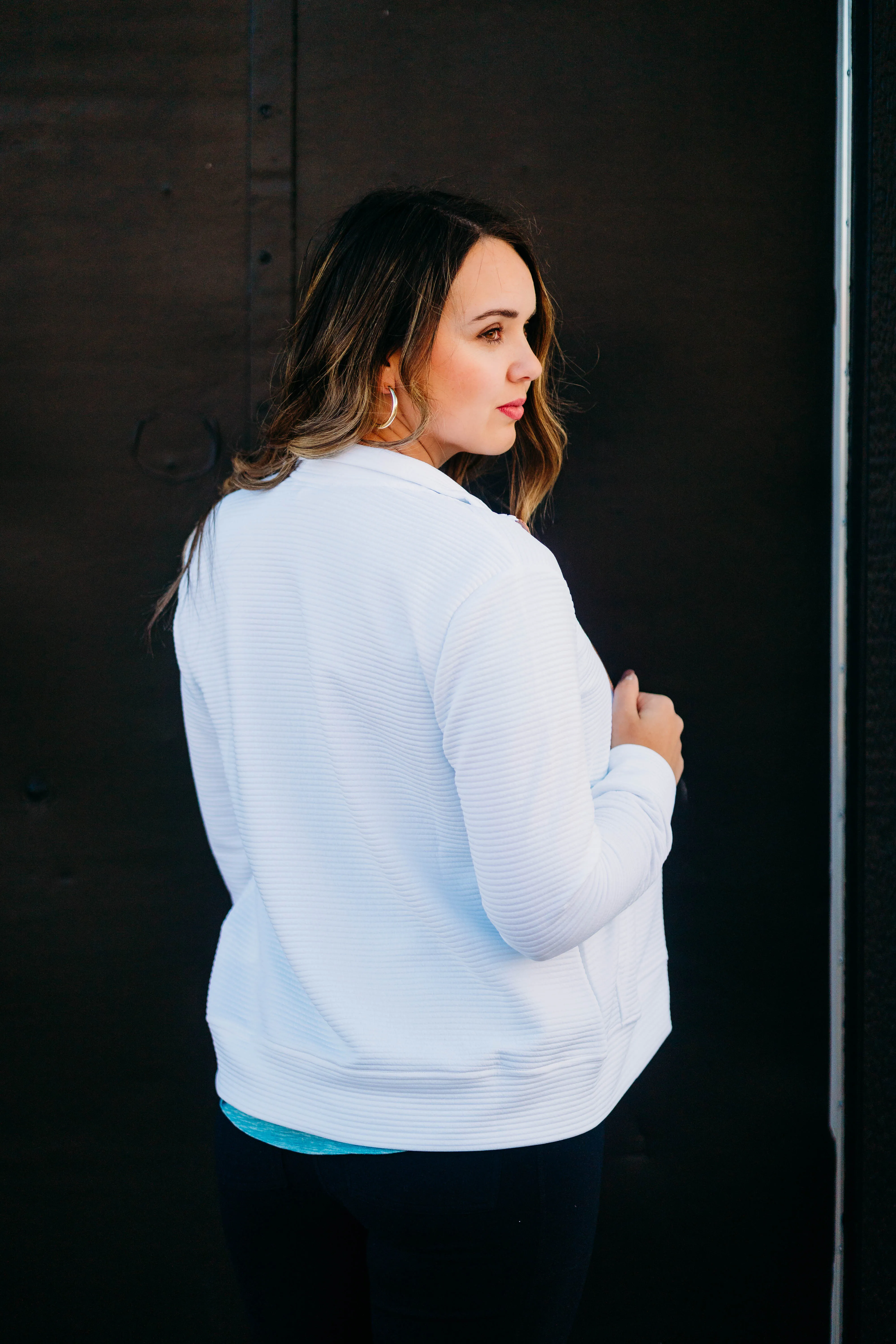 Skechers: The Hoodless Hoodie GO WALK Everywhere Jacket in White